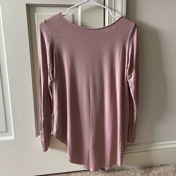 American Eagle Webbed V-Neck Top - Picture 4 of 6